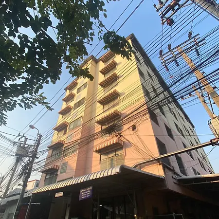 Suppamas Mansion ศุภมาส แมนชั่น